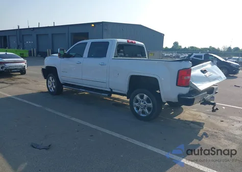 2018 GMC Sierra 2500Hd Slt z USA, uszkodzony, nr VIN 1GT12TEY2JF159647